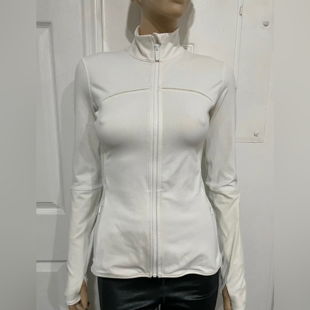 LULULEMON LIGHTWEIGHT UV PROTECTION WHITE RUNNING JACKET SZ 6 orig $118 Runs sml